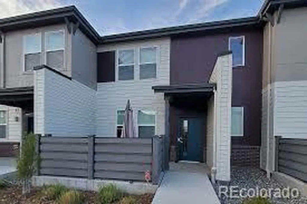 16191 E Bolling Drive Denver CO 80239