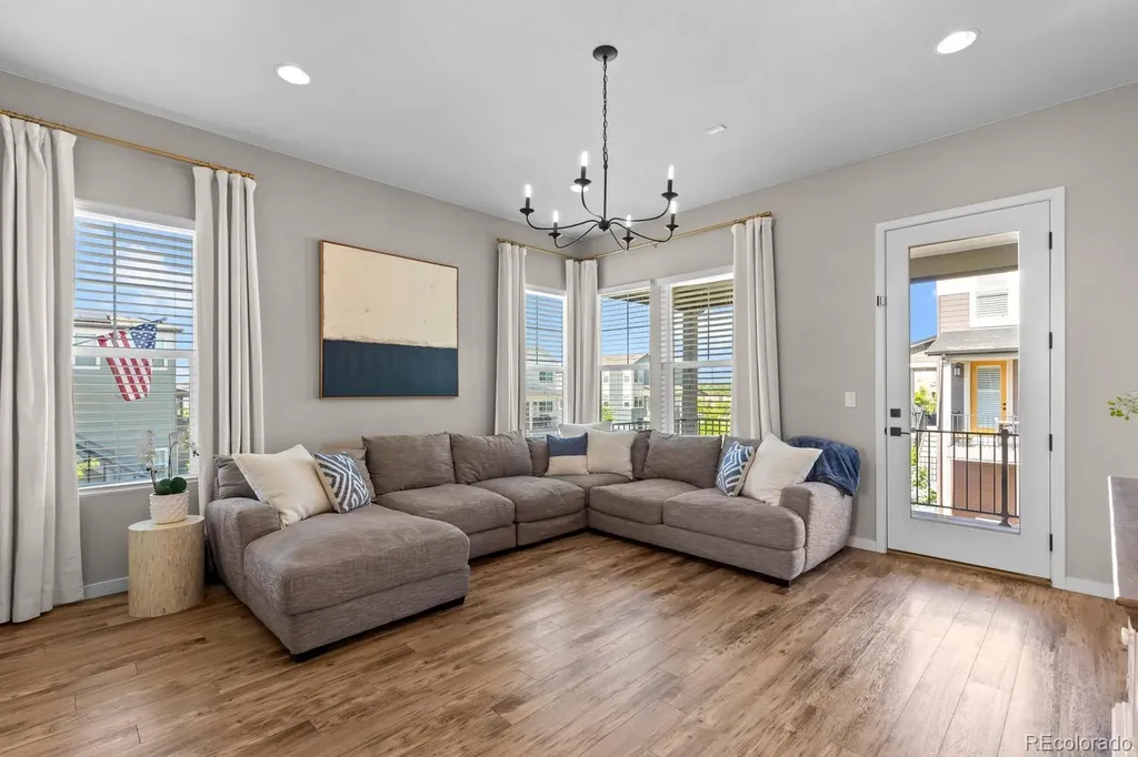 8978 Delacorte Street Highlands Ranch CO 80129