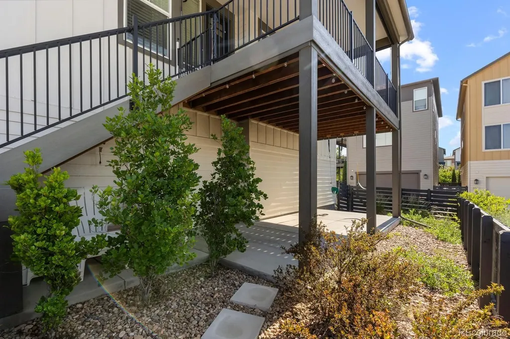 8978 Delacorte Street Highlands Ranch CO 80129
