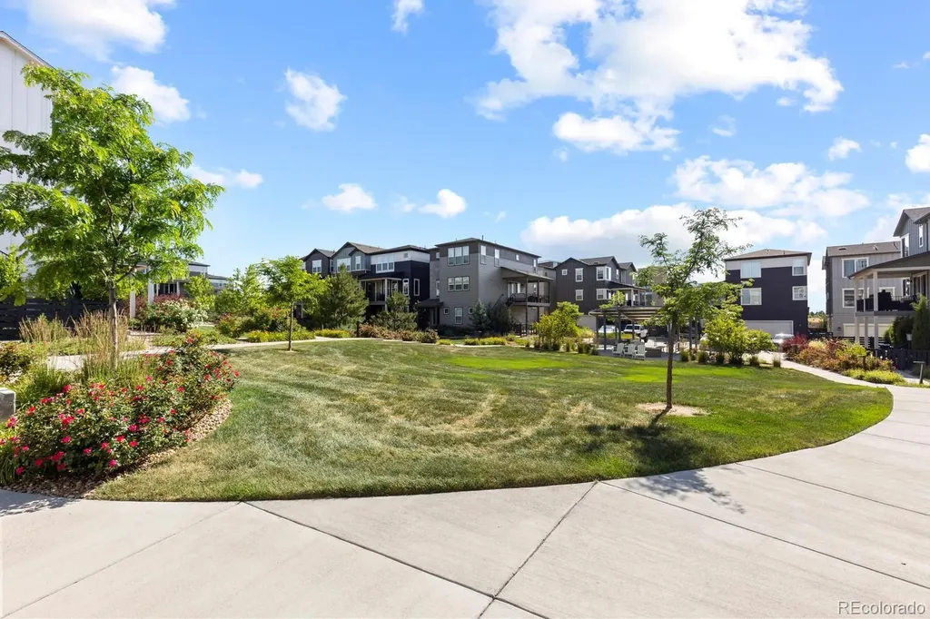 8978 Delacorte Street Highlands Ranch CO 80129