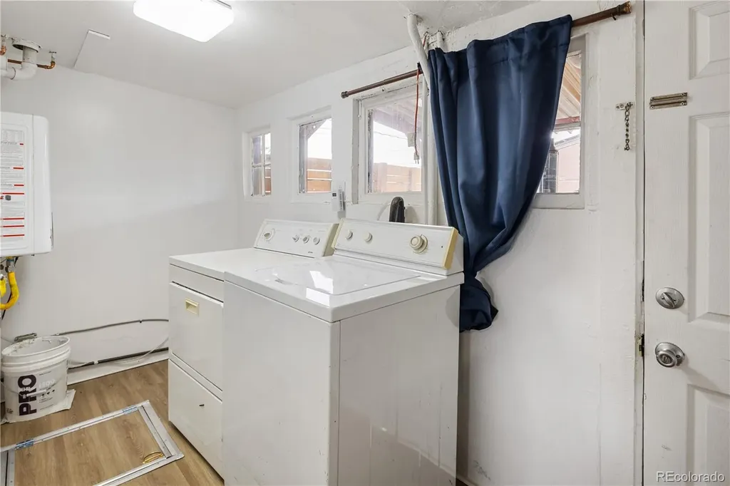 2045 S Acoma Street Denver CO 80223