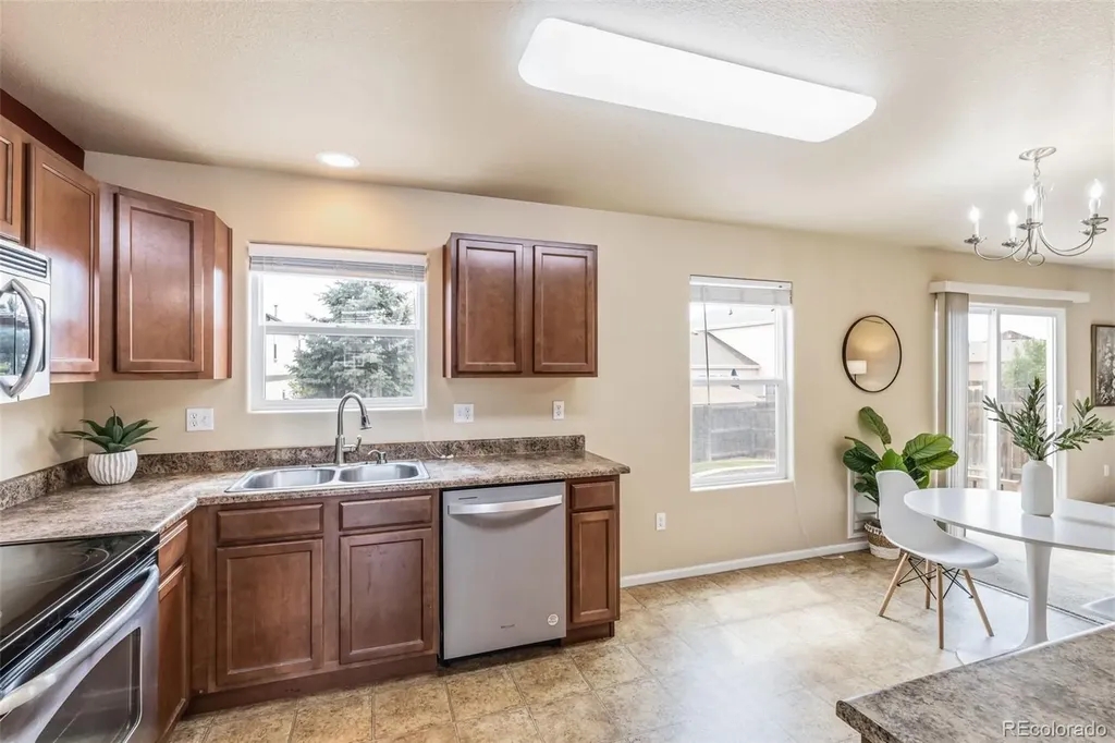6973 Sierra Meadows Drive Colorado Springs CO 80908