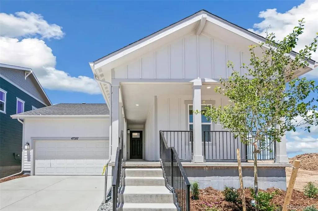 47357 Bluebell Avenue Bennett CO 80102