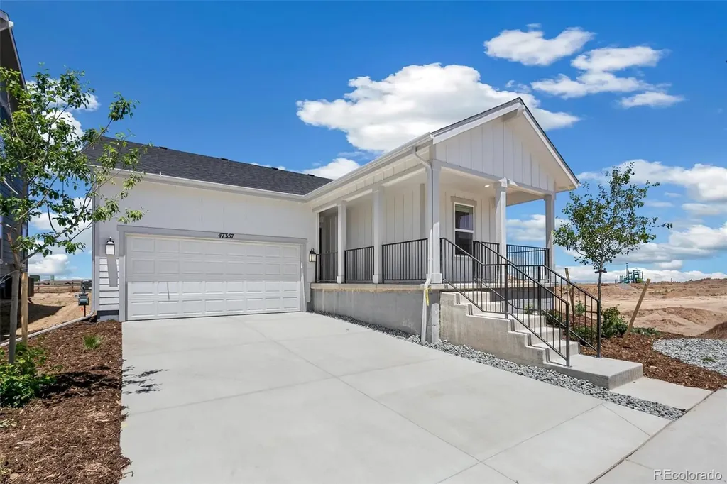 47357 Bluebell Avenue Bennett CO 80102