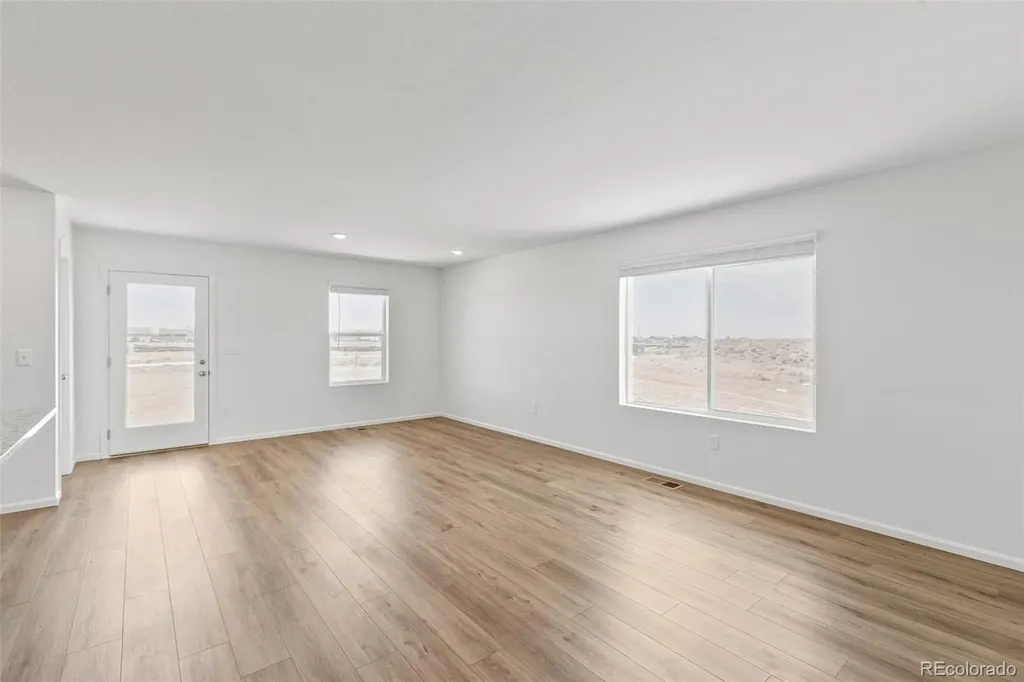 47357 Bluebell Avenue Bennett CO 80102
