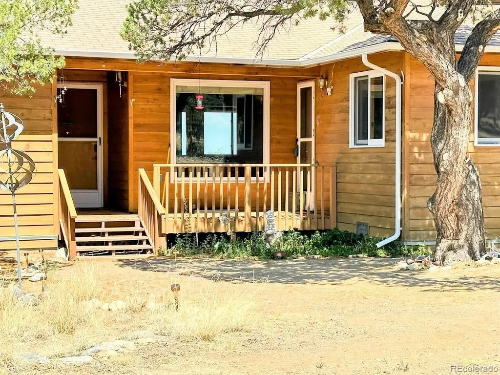105 Indian Hill Road Mosca CO 81146
