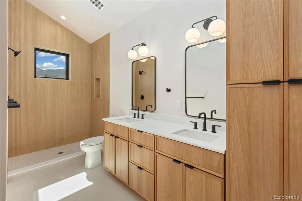 417 Palmer Salida CO 81201