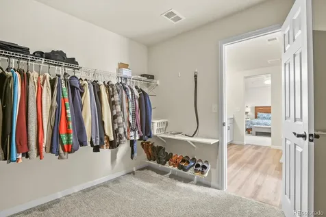 208 S Waterloo Street Aurora CO 80018