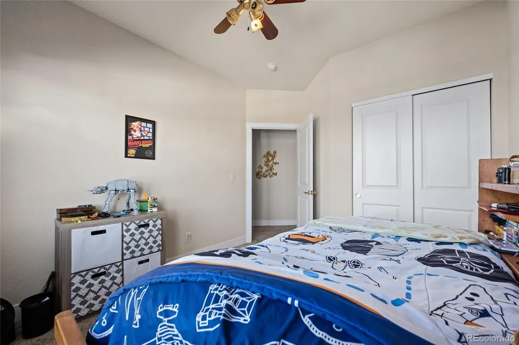 21527 E Smoky Hill Road Aurora CO 80015