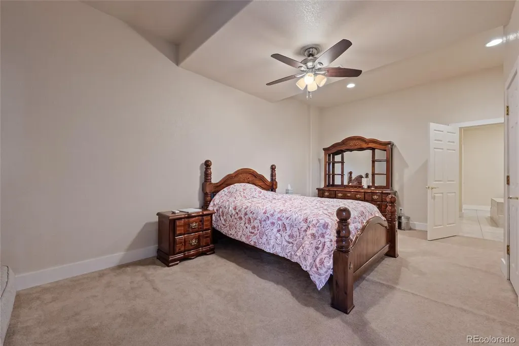 21527 E Smoky Hill Road Aurora CO 80015