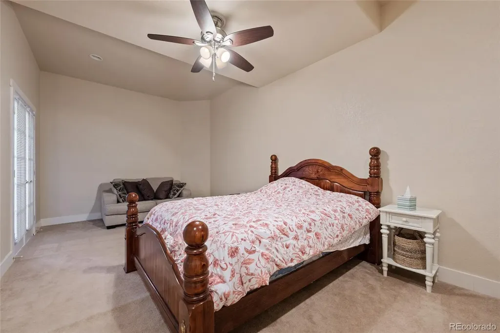 21527 E Smoky Hill Road Aurora CO 80015