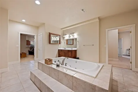 21527 E Smoky Hill Road Aurora CO 80015