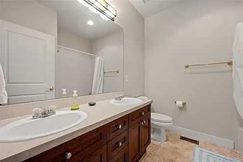 21527 E Smoky Hill Road Aurora CO 80015