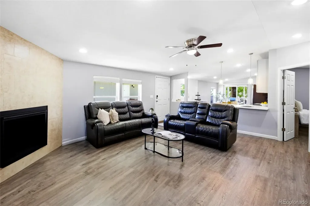 1845 S Clark Street Aurora CO 80011