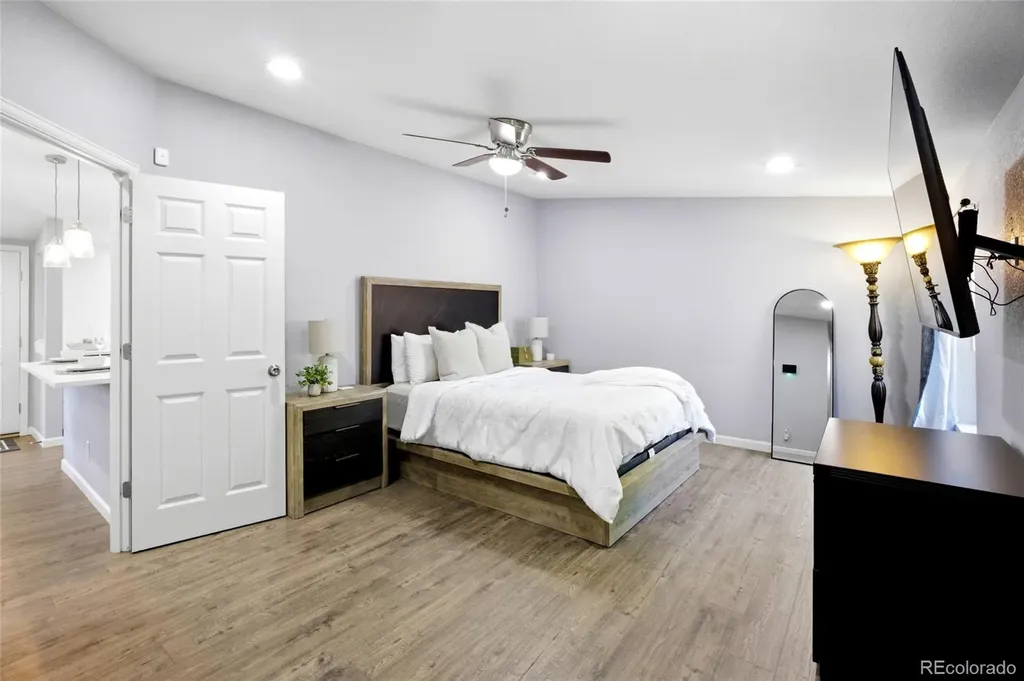 1845 S Clark Street Aurora CO 80011