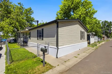 1845 S Clark Street Aurora CO 80011