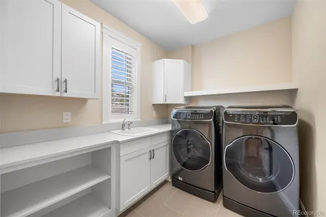 27001 E Long Circle Aurora CO 80016