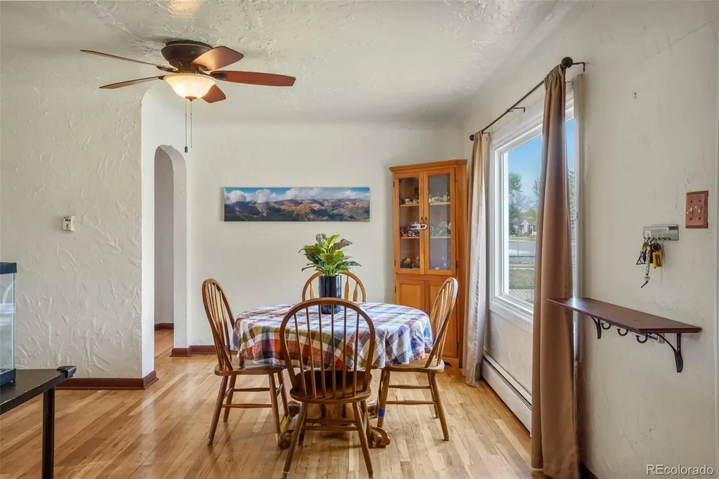 4409 S Pearl Street Englewood CO 80113