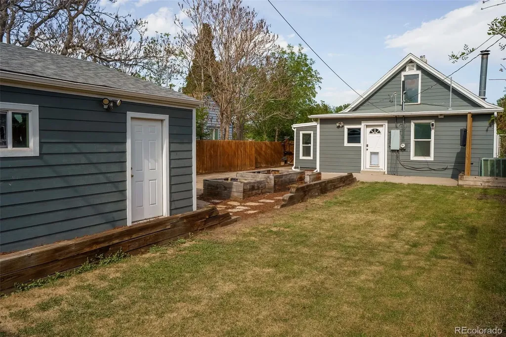 61 S Hooker Street Denver CO 80219