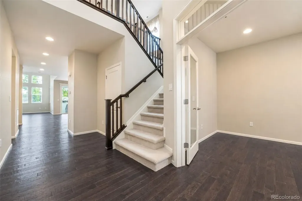 6687 W Jewell Place Denver CO 80227