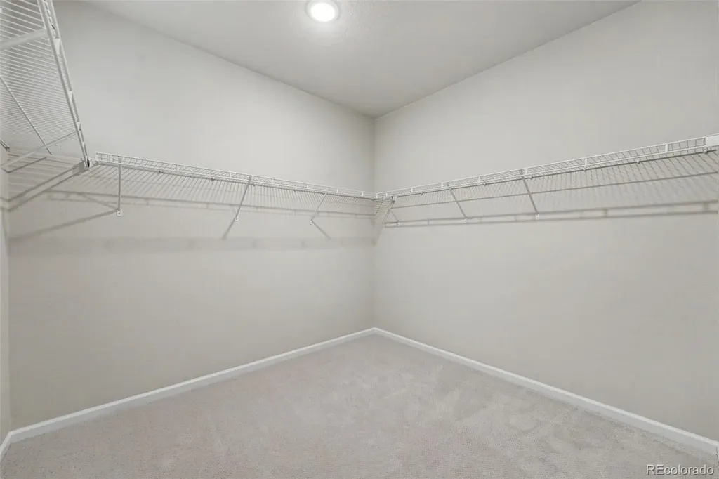 6687 W Jewell Place Denver CO 80227