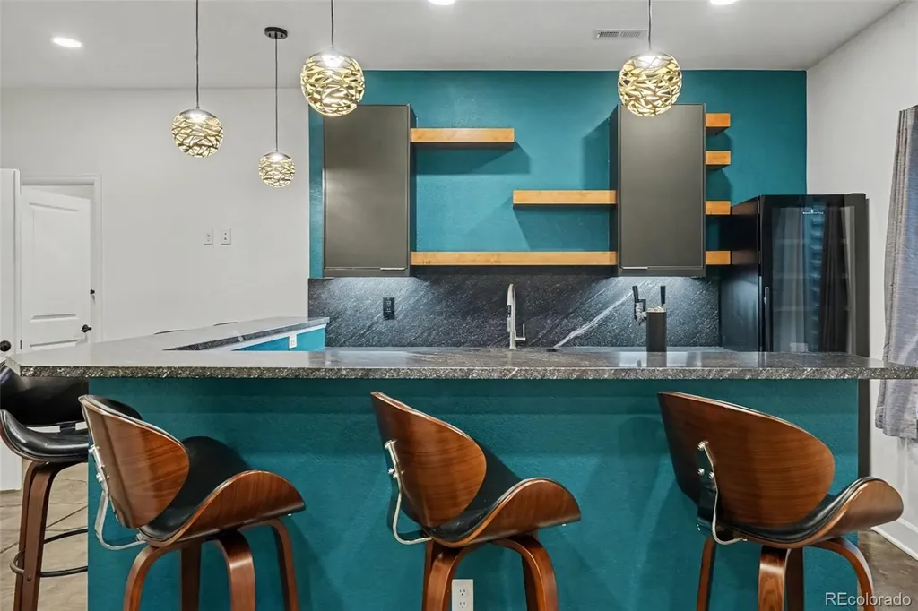 6687 W Jewell Place Denver CO 80227