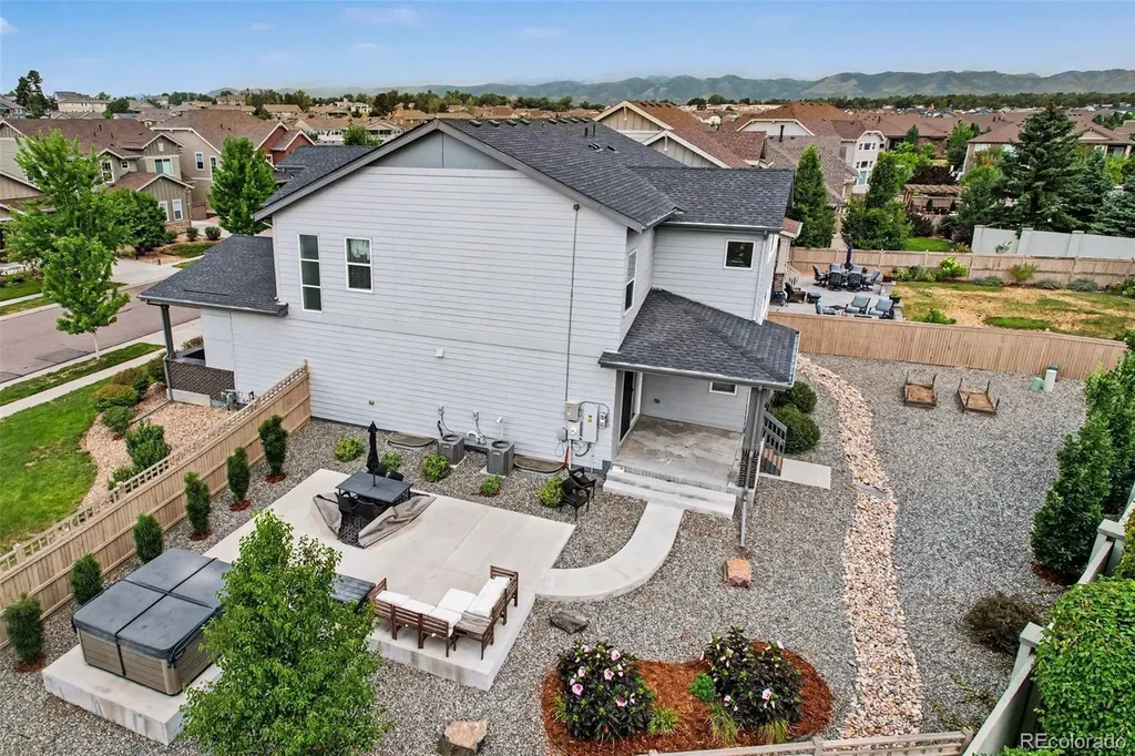 6687 W Jewell Place Denver CO 80227