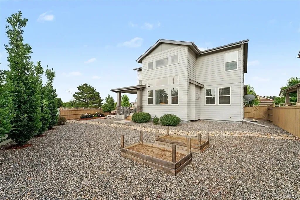 6687 W Jewell Place Denver CO 80227