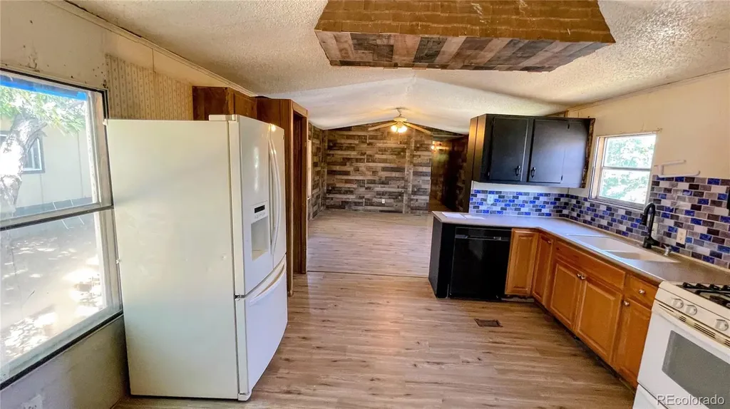 3655 El Morro Road Colorado Springs CO 80910
