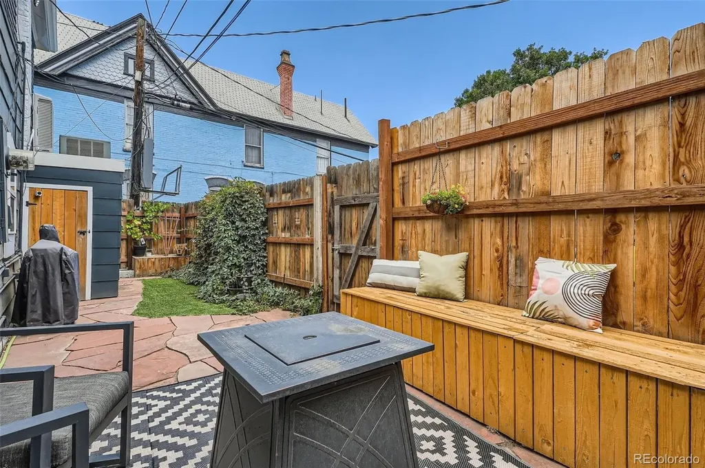 1414 N Clarkson Street Denver CO 80218