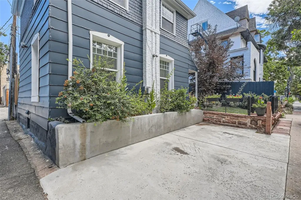 1414 N Clarkson Street Denver CO 80218