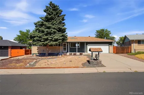 614 S Worchester Street Aurora CO 80012