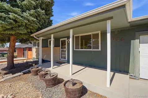 614 S Worchester Street Aurora CO 80012