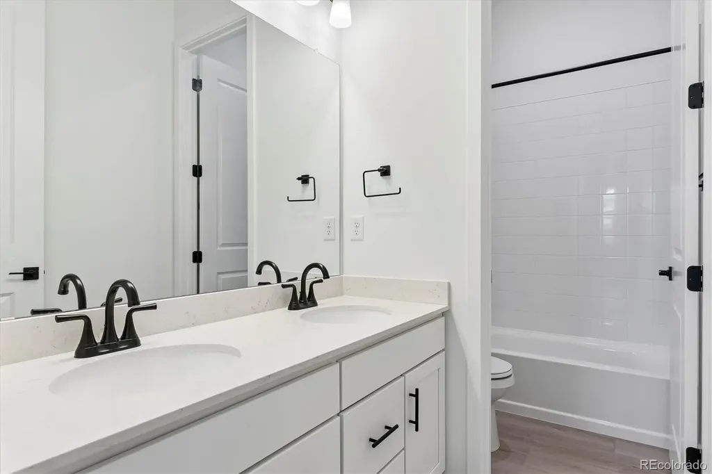 9255 Gold Lace Place Highlands Ranch CO 80129