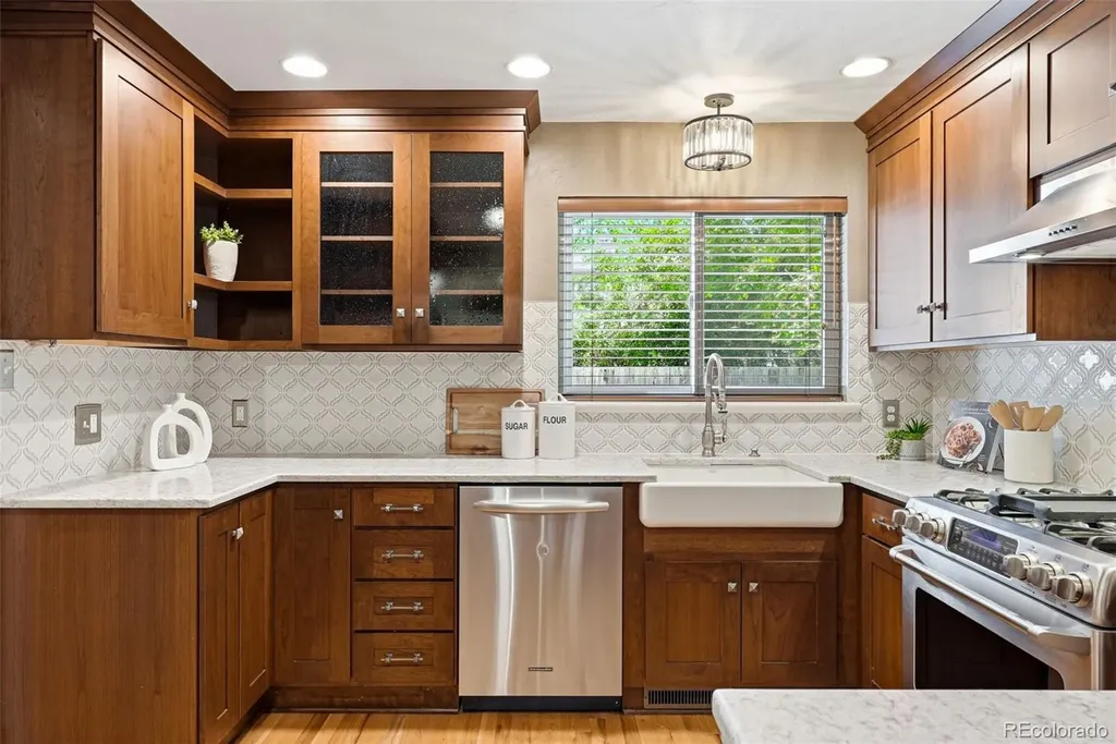 2335 Balsam Street Lakewood CO 80214