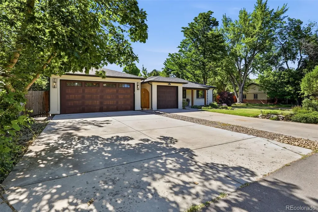 2335 Balsam Street Lakewood CO 80214