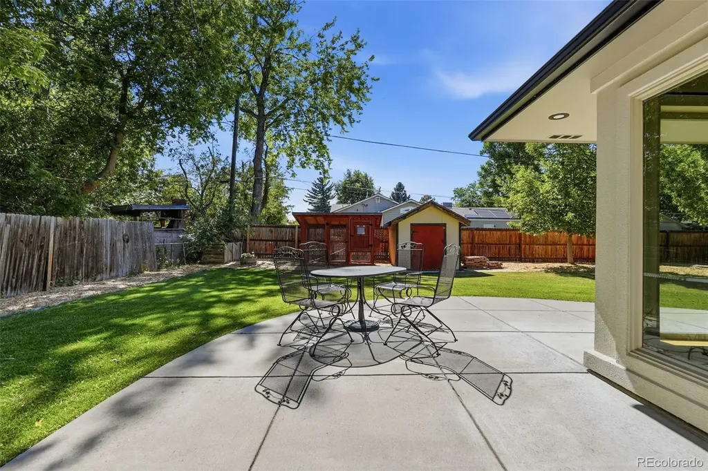 2335 Balsam Street Lakewood CO 80214