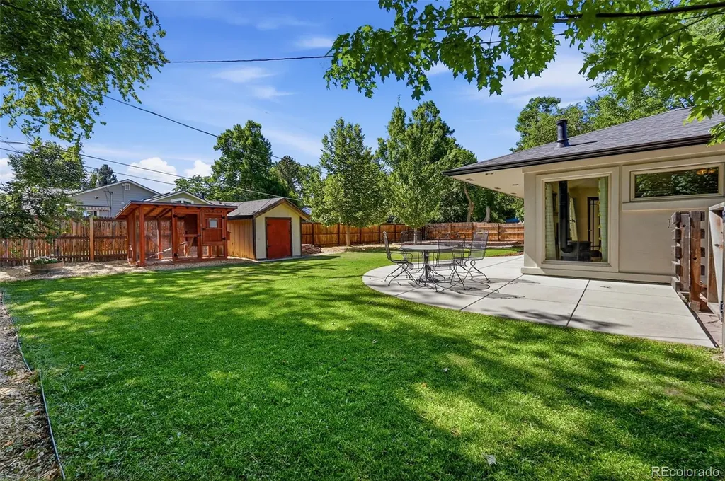 2335 Balsam Street Lakewood CO 80214