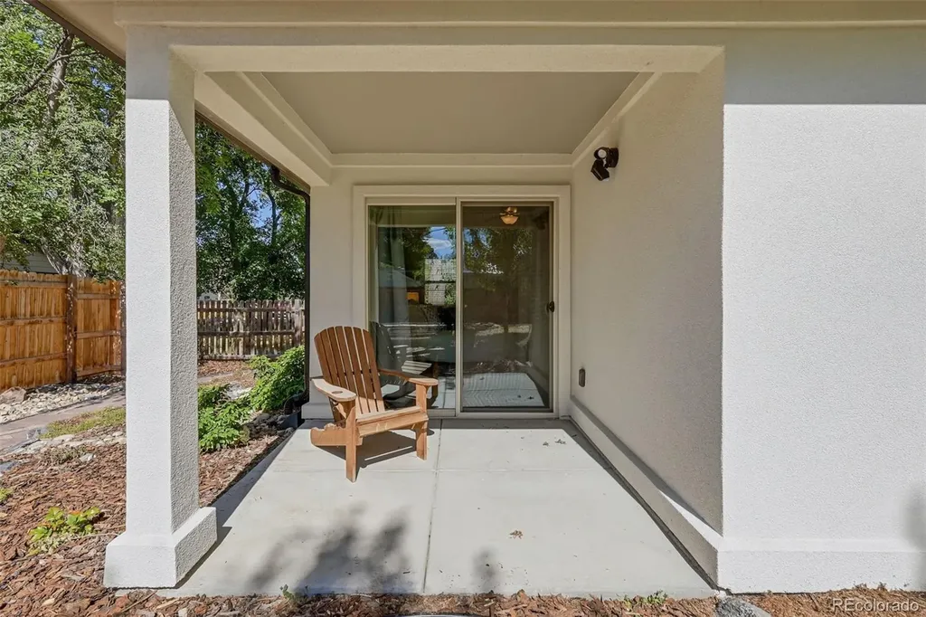 2335 Balsam Street Lakewood CO 80214
