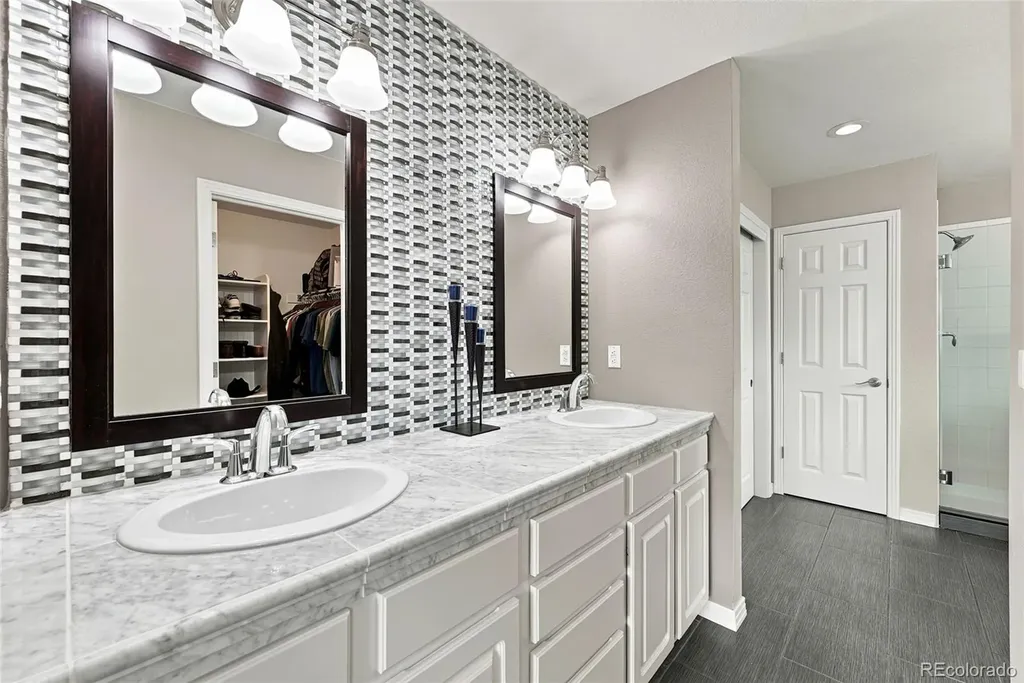 5013 S Nelson Court Littleton CO 80127