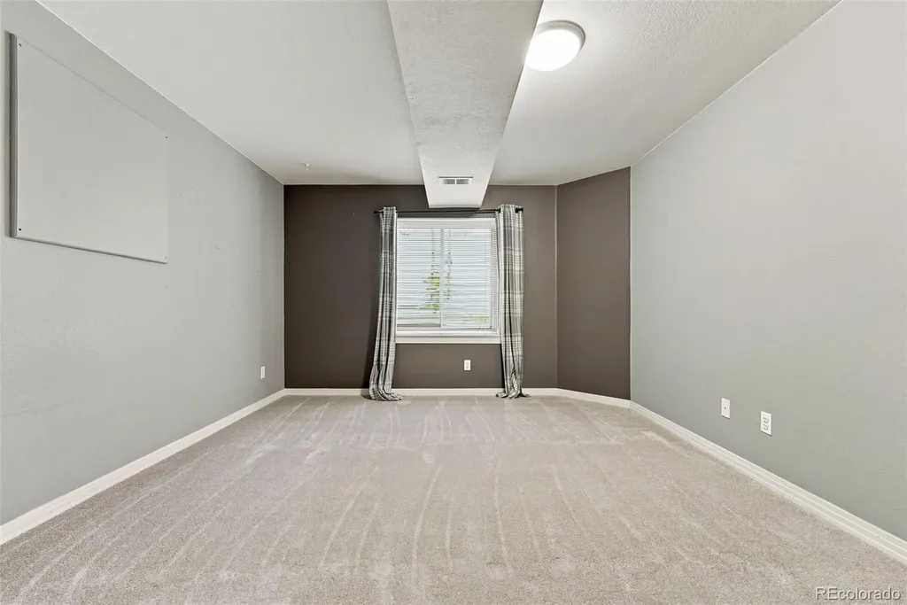 5013 S Nelson Court Littleton CO 80127