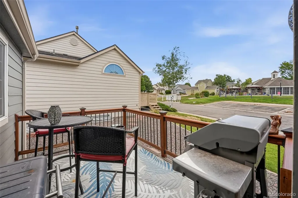 5013 S Nelson Court Littleton CO 80127