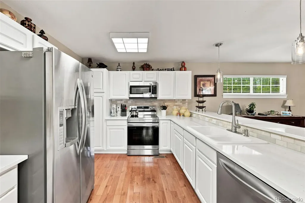 5013 S Nelson Court Littleton CO 80127
