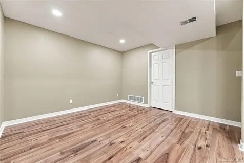 5013 S Nelson Court Littleton CO 80127