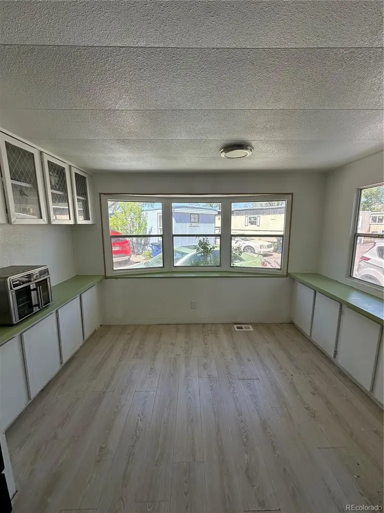 220 Mount View Lane Colorado Springs CO 80907
