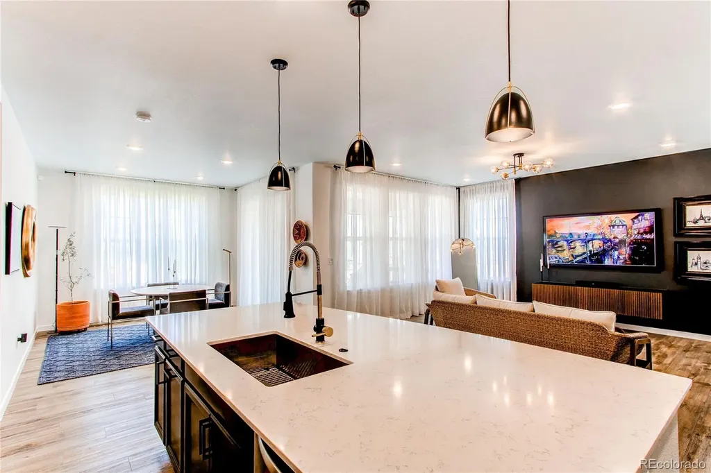 24197 E Ada Avenue Aurora CO 80018