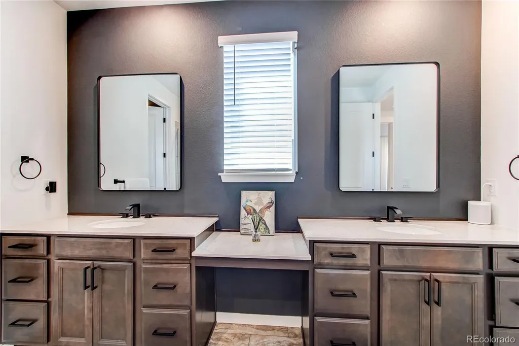 24197 E Ada Avenue Aurora CO 80018