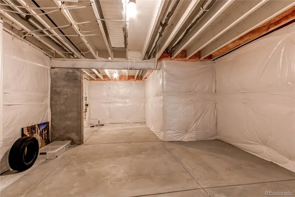24197 E Ada Avenue Aurora CO 80018