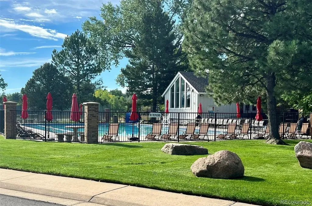 8760 W 81st Drive Arvada CO 80005