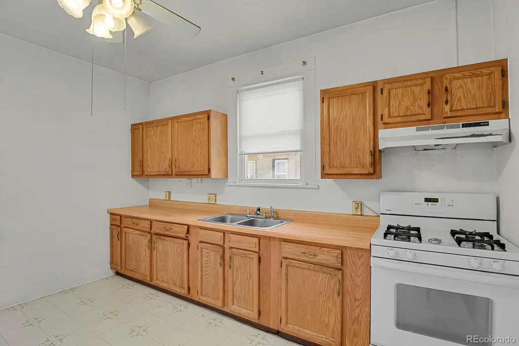 3454 N York Street Denver CO 80205